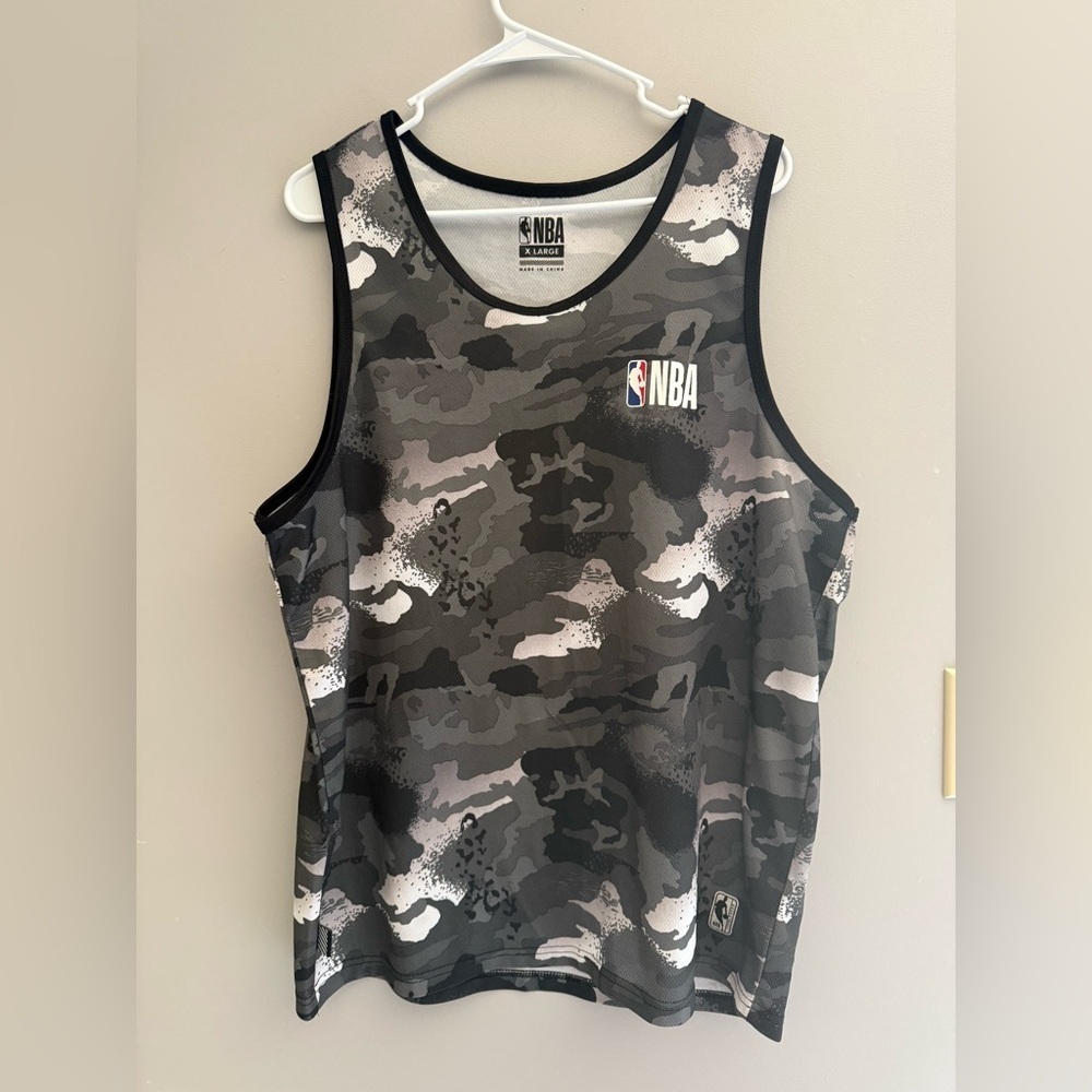 NBA Basketball Men’s Tank Top Shirt SZ XL Black Grey Camouflage Athletic Casual